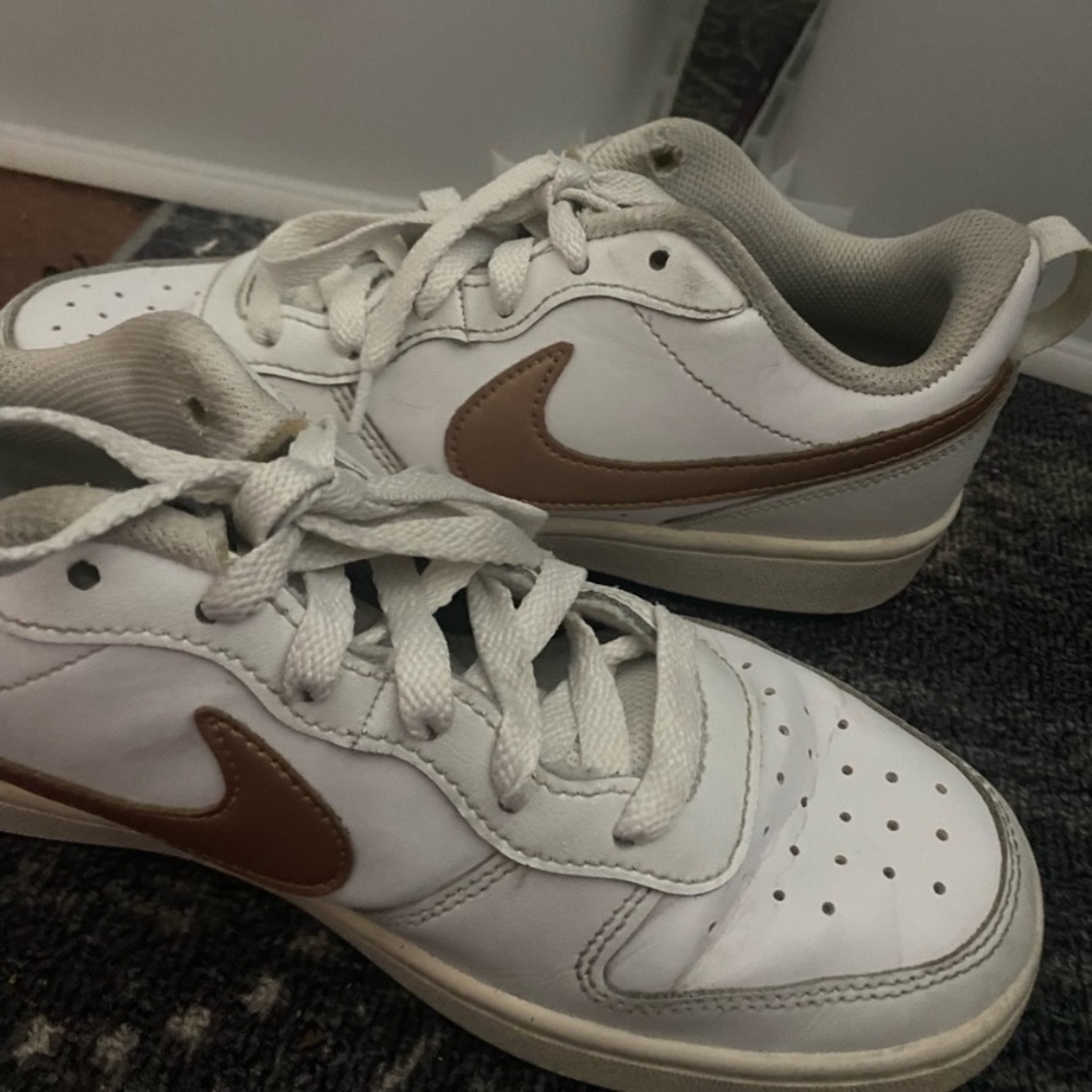 Nike shoes